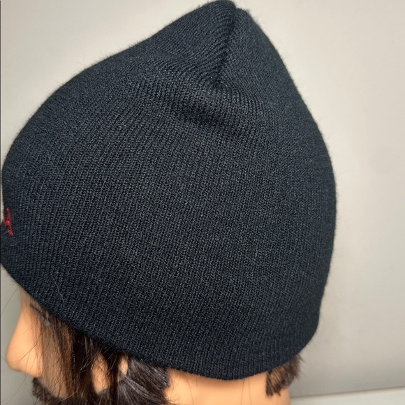 Honda Black with red Beanie - Picture 2 of 6